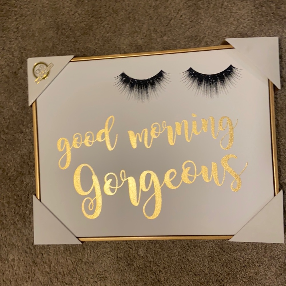 Good morning gorgeous